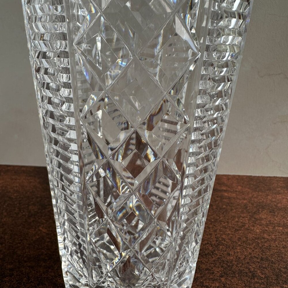 Waterford Crystal Vase "Clare" Diamond Cut Glass Vase Made in Ireland - Picture 4 of 10